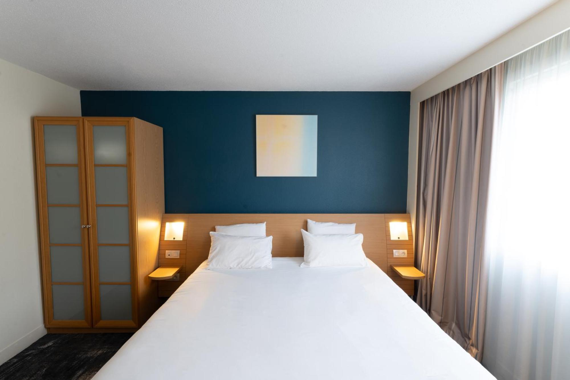 Novotel Nantes Centre Bord De Loire Екстер'єр фото