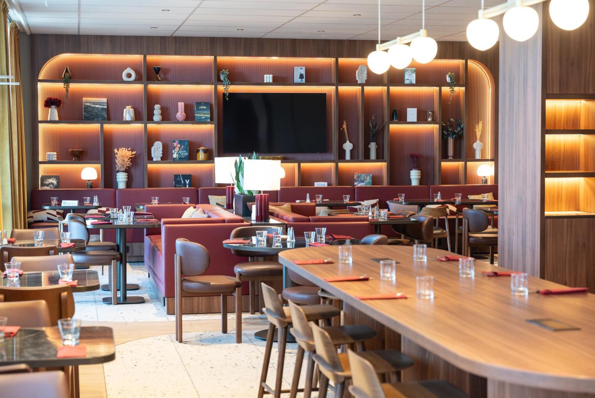 Novotel Nantes Centre Bord De Loire Екстер'єр фото