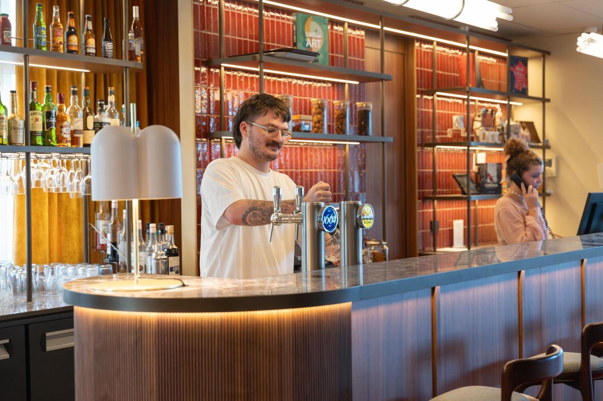 Novotel Nantes Centre Bord De Loire Екстер'єр фото