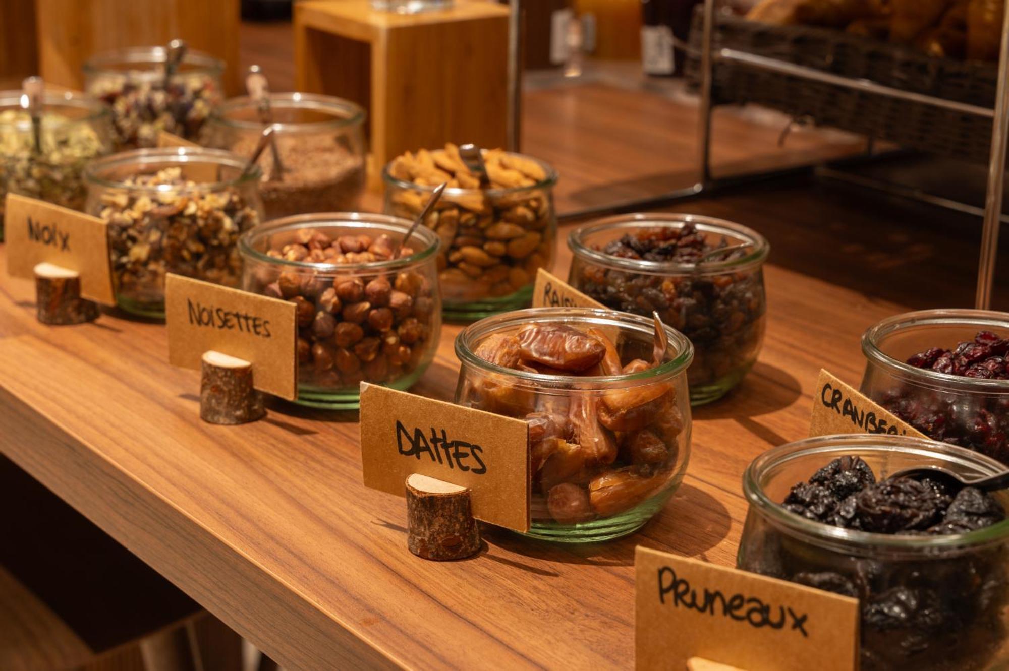 Novotel Nantes Centre Bord De Loire Екстер'єр фото